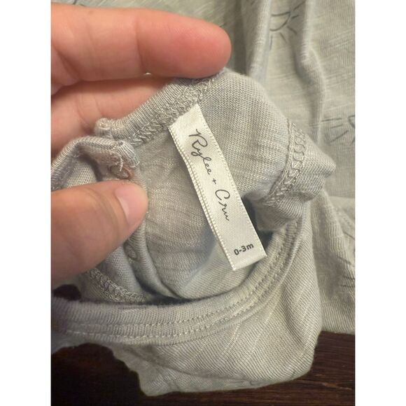 Rylee + Cru Gray Cotton Sunshine Sleeveless Romper One Piece Size 0-3 Months - Picture 3 of 4